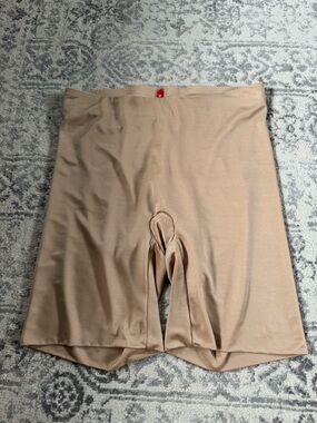 SPANX Beige Seamless Shaping Shorts